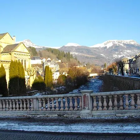 Appartement Apartment With 2 Bedrooms In La Bourboule With Wonderful Mountain View Enclosed Garden And Wifi 12 Km From The Slopes *