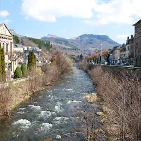 Appartement Apartment With 2 Bedrooms In La Bourboule With Wonderful Mountain View Enclosed Garden And Wifi 12 Km From The Slopes La Bourboule