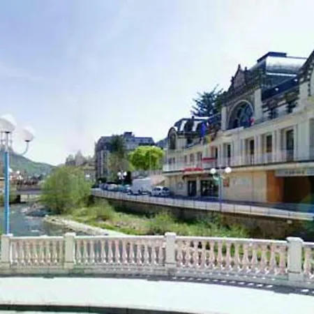 Apartment With 2 Bedrooms In La Bourboule With Wonderful Mountain View Enclosed Garden And Wifi 12 Km From The Slopes *